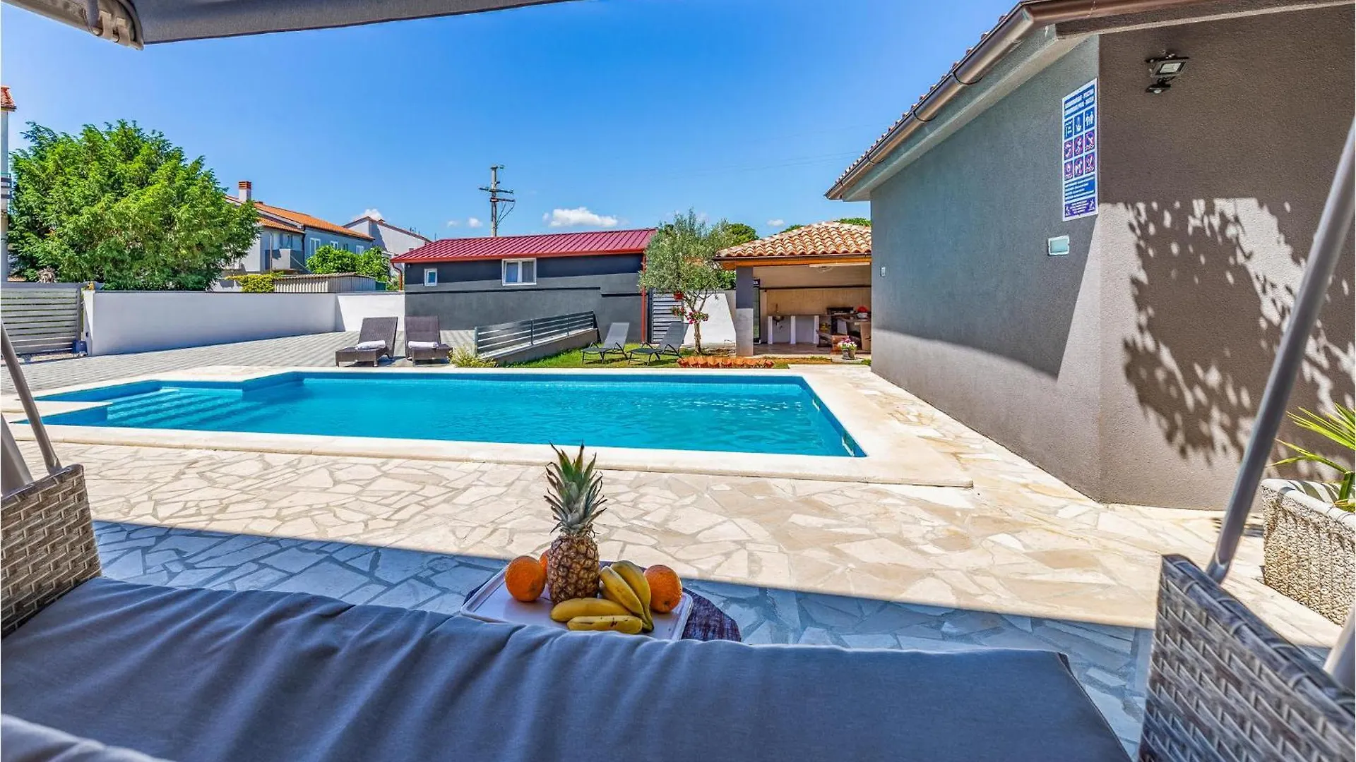 1 Bedroom Awesome Apartment In Pula