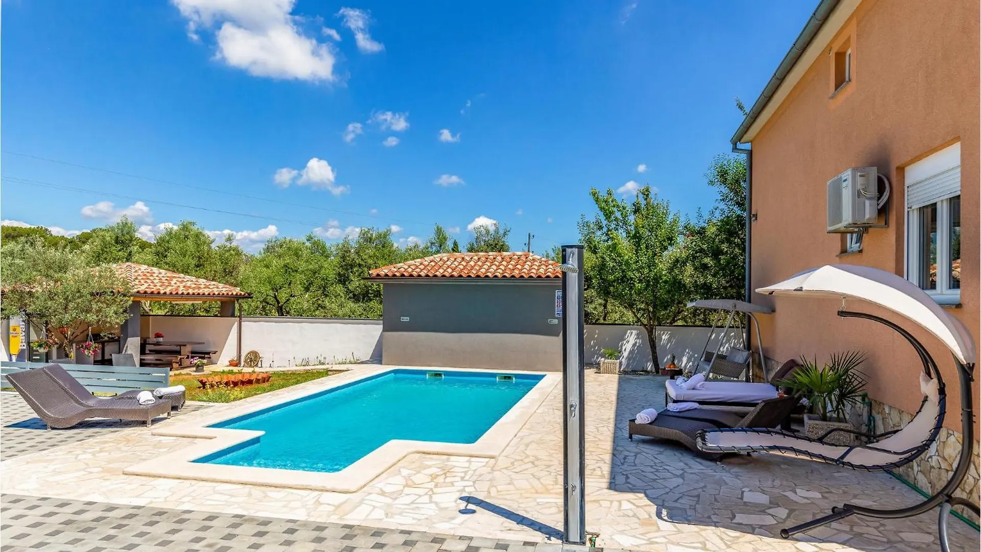1 Bedroom Awesome Apartment In Pula 0*,